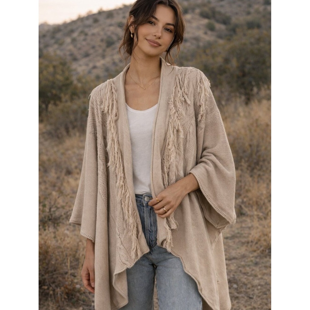 MUAN Beige Fringe‎ Cable Knit Open Front Poncho Cardigan One Size Boho Mexico